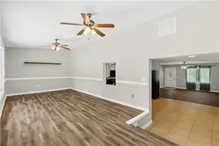 3733 Memorial Pkwy NW, Kennesaw, GA 30152 - Photo 11