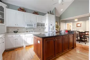 6015 Governors Walk Dr, Canton, GA 30115 - Photo 17
