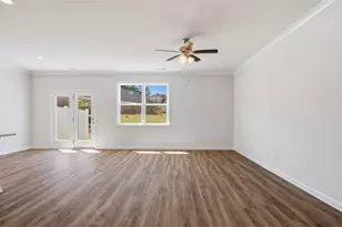 1326 Aura Ln, Lawrenceville, GA 30045 - Photo 13