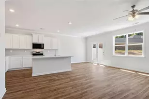 1326 Aura Ln, Lawrenceville, GA 30045 - Photo 5