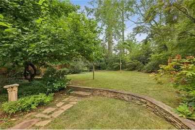 2691 N Thompson Road NE, Atlanta, GA 30319 - Photo 33