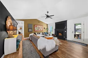 3120 Maple Ln, Alpharetta, GA 30009 - Photo 9