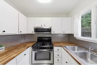 1816 Ashborough Road SE #C, Marietta, GA 30067 - Photo 11