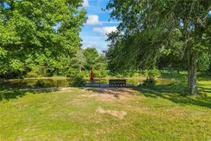 183 Sunrise Dr, Hoschton, GA 30548 - Photo 45