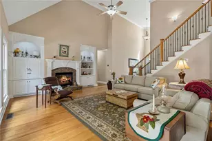 183 Sunrise Dr, Hoschton, GA 30548 - Photo 5