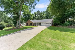 5607 Frontier Walk Ln, Buford, GA 30518 - Photo 7