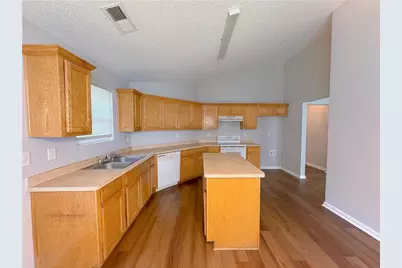 306 Willow Way, Griffin, GA 30224 - Photo 7