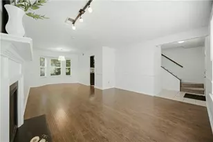10420 Virginia Pine Ln, Alpharetta, GA 30022 - Photo 3