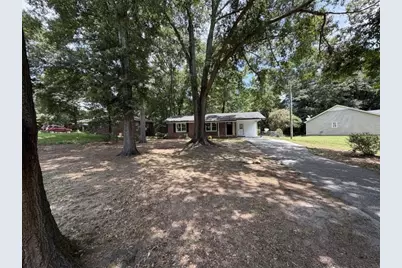 135 Martha Street, Winder, GA 30680 - Photo 5