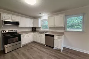 135 Martha St, Winder, GA 30680 - Photo 23