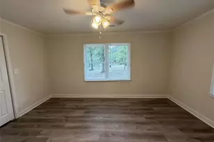 135 Martha St, Winder, GA 30680 - Photo 47