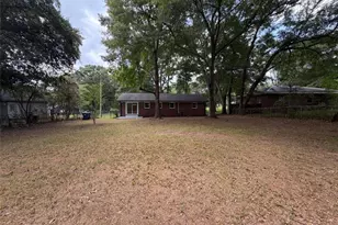 135 Martha St, Winder, GA 30680 - Photo 59