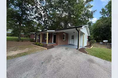 135 Martha Street, Winder, GA 30680 - Photo 3