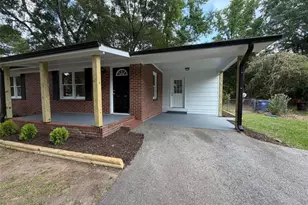 135 Martha St, Winder, GA 30680 - Photo 5
