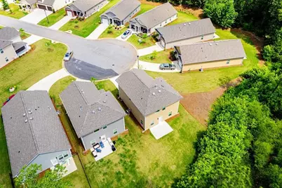 205 Vineyard Walk, Carrollton, GA 30117 - Photo 57