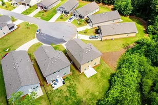 205 Vineyard Walk, Carrollton, GA 30117 - Photo 57
