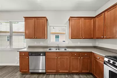 7870 Bluefin Trail, Union City, GA 30291 - Photo 11