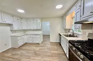 5264 Golfcrest Cir, Stone Mountain, GA 30088 - Photo 5