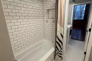 210 Walker St, Atlanta, GA 30313 - Photo 11