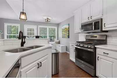 3955 Hamilton View Way, Dacula, GA 30019 - Photo 17
