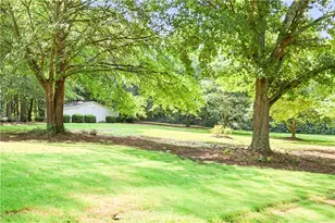 235 Minish Lake Rd, Commerce, GA 30530 - Photo 9