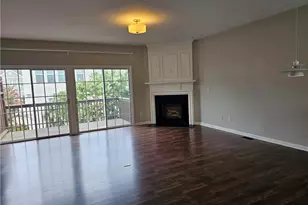1021 Thornborough Dr, Alpharetta, GA 30004 - Photo 7