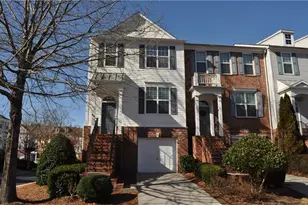 1021 Thornborough Dr, Alpharetta, GA 30004 - Photo 1