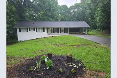 2826 Manor Court, Snellville, GA 30078 - Photo 3