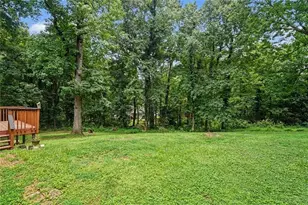 2826 Manor Ct, Snellville, GA 30078 - Photo 33