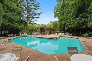 413 Tuxworth Cir, Decatur, GA 30033 - Photo 27
