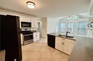 4160 Creekwood Dr, Cumming, GA 30041 - Photo 5