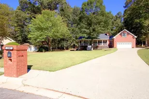 1305 Fontainebleau Ct NE, Lawrenceville, GA 30043 - Photo 1