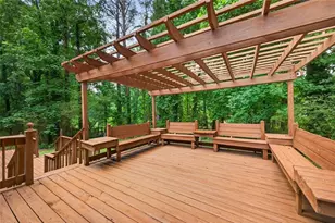 6439 Briarwood Ct, Riverdale, GA 30296 - Photo 9