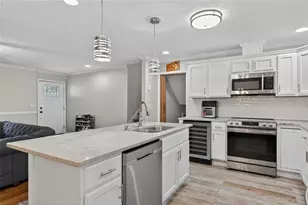 6439 Briarwood Ct, Riverdale, GA 30296 - Photo 5