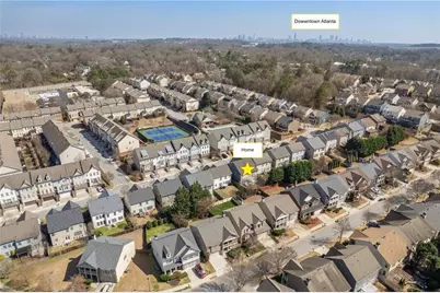 2098 Garrison Way NW, Atlanta, GA 30318 - Photo 9