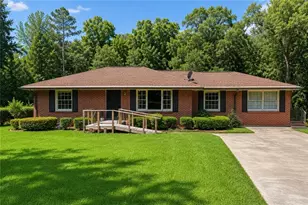 2095 Lilac Ln, Decatur, GA 30032 - Photo 1