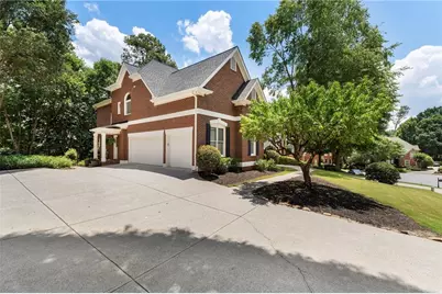 9615 Autry Falls Drive, Johns Creek, GA 30022 - Photo 3