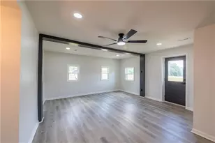 1404 N Forest Ave, Hartwell, GA 30643 - Photo 17
