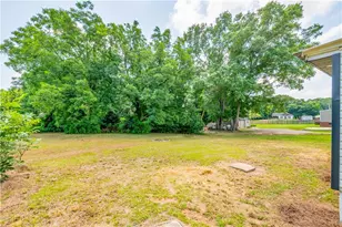 1404 N Forest Ave, Hartwell, GA 30643 - Photo 49