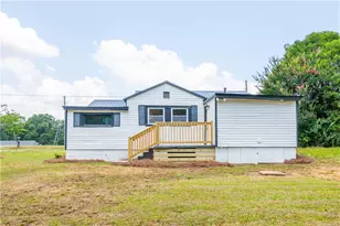 1404 N Forest Ave, Hartwell, GA 30643 - Photo 47