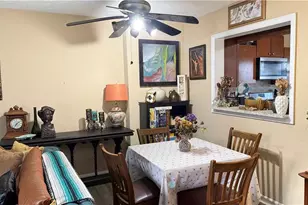 1046 Thornwoode Ln, Stone Mountain, GA 30083 - Photo 11