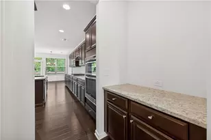 1020 Kendall Grove Ct, Cumming, GA 30041 - Photo 5