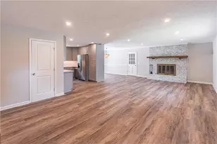 1115 Washington Ave, Woodstock, GA 30188 - Photo 5