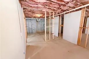 1240 Platinum Dr, Hoschton, GA 30548 - Photo 39