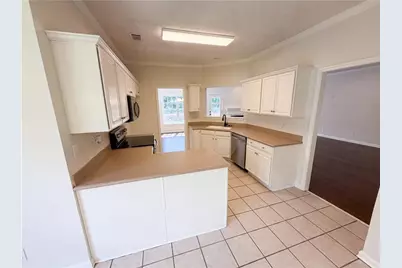 1240 Platinum Drive, Hoschton, GA 30548 - Photo 11