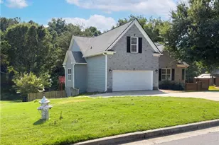 1240 Platinum Dr, Hoschton, GA 30548 - Photo 7