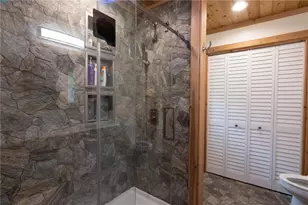 1520 Calvin Davis Cir, Lawrenceville, GA 30043 - Photo 15