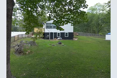 1520 Calvin Davis Circle, Lawrenceville, GA 30043 - Photo 19