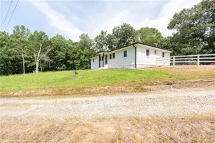 1585 Jimmy Dodd Rd, Buford, GA 30518 - Photo 7