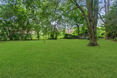 8 Edwin Place NW, Atlanta, GA 30318 - Photo 29